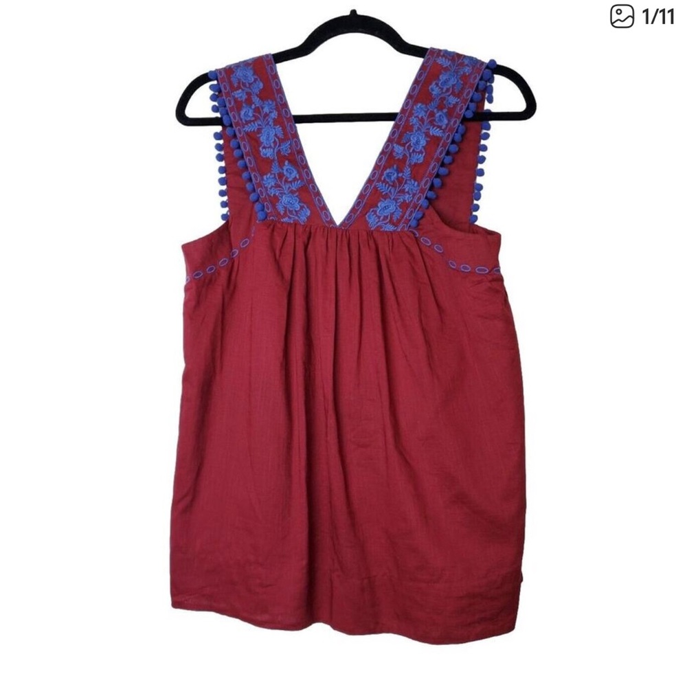 Embroidered V-Neck Sleeveless Tunic Top - Maroon with Blue Trim